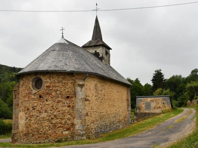 La Chapelle Sainte Claire à Velée