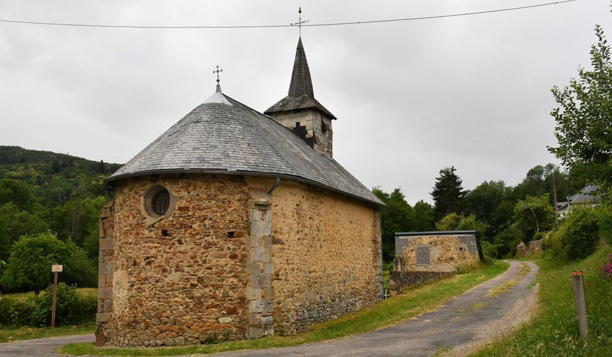 La Chapelle Sainte Claire à Velée